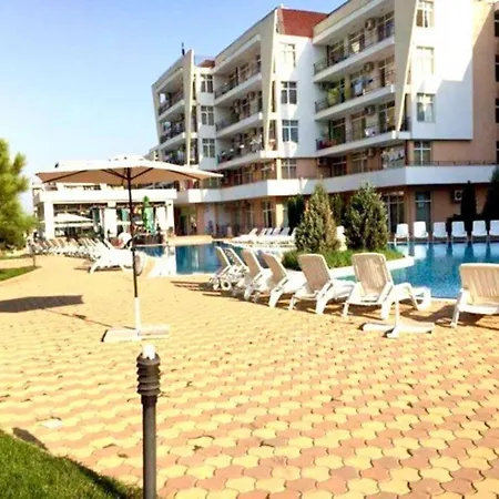 Cozy In A Gorgeous Compound By The Beach * サニービーチ